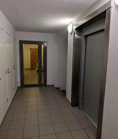 Bright In Quiet Area * טאלין