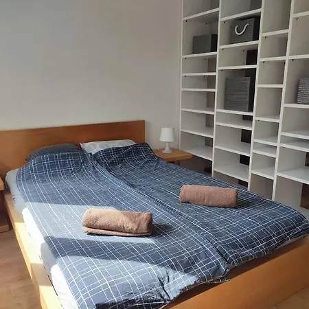 Apartment Bright In Quiet Area